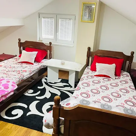 Vanja Apartment *
