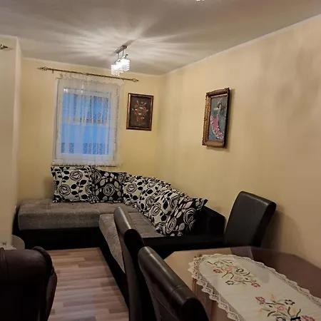 Vanja Apartament *
